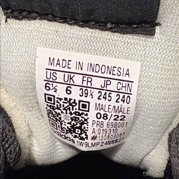 Adidas Gazelles - Picture 7 of 10